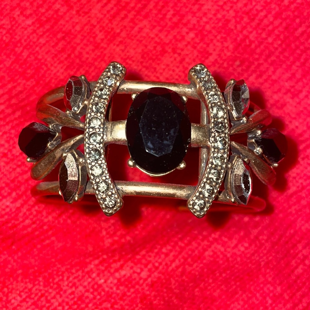 Jewel cuff bracelet